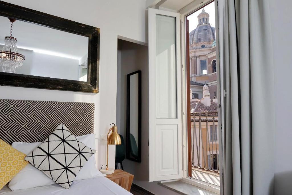 Della Croce Rooms Rome Exterior photo